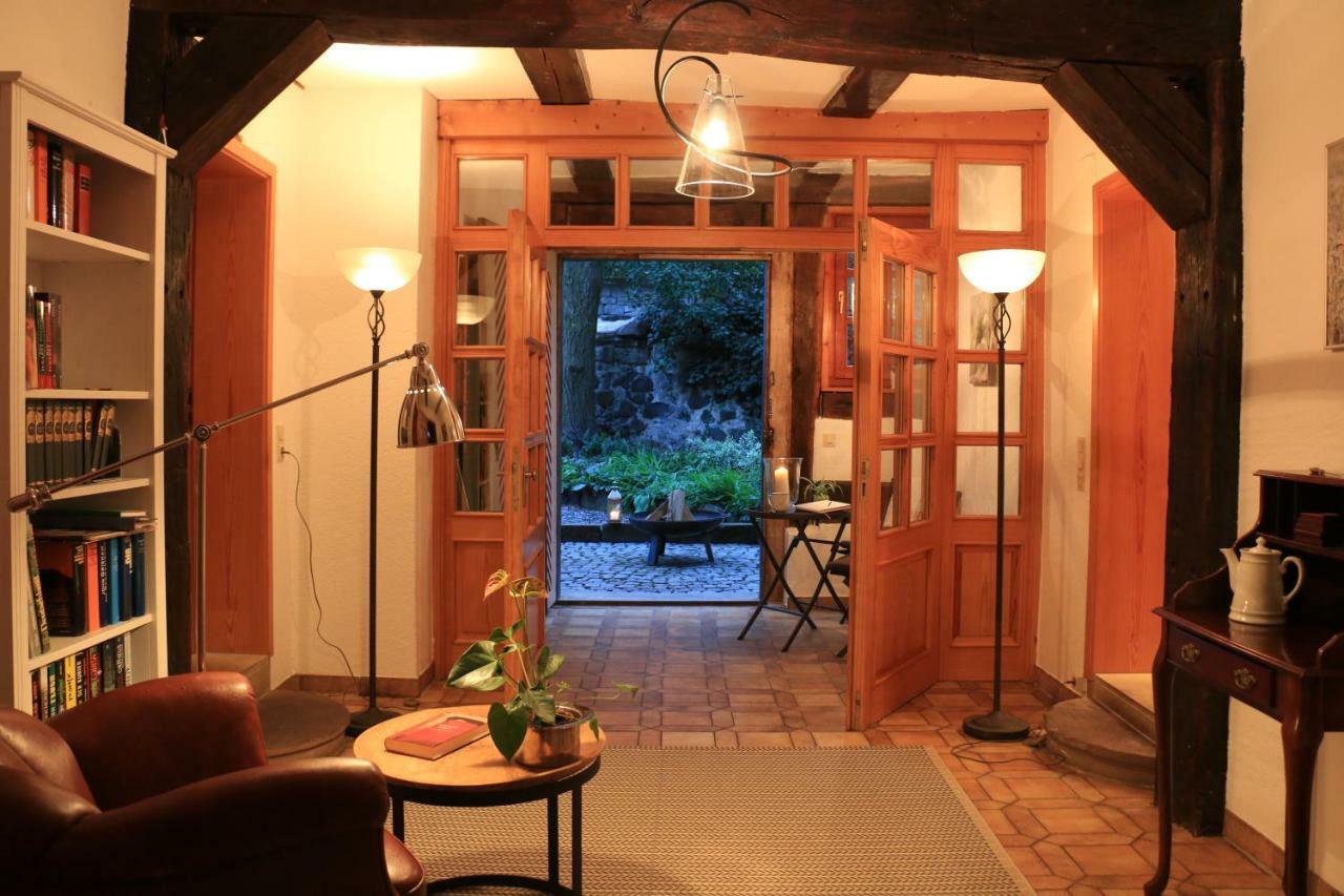 Alte Pfarre Gudensberg公寓 外观 照片